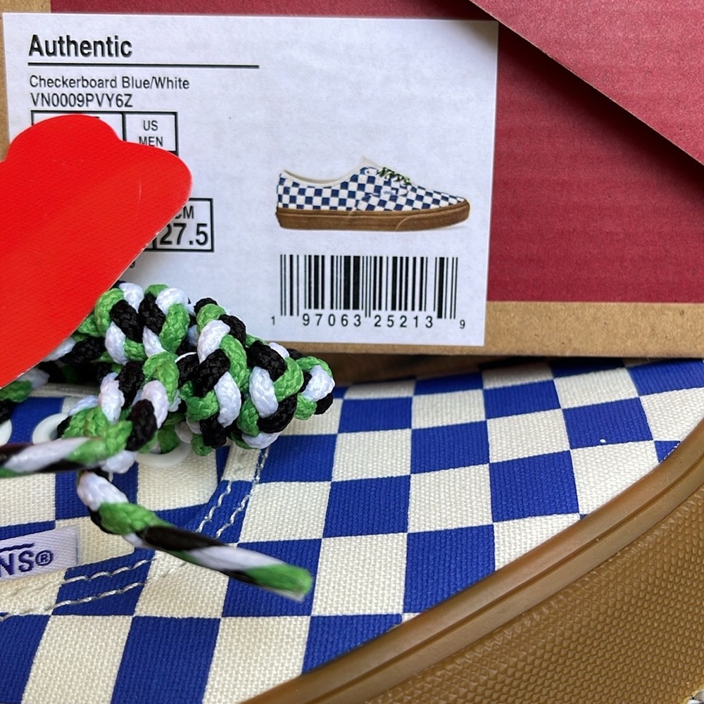 Vans Men’s Authentic
Checkerboard Blue/White
VN0009PVY6Z
Sneakers - Picture 16 of 16